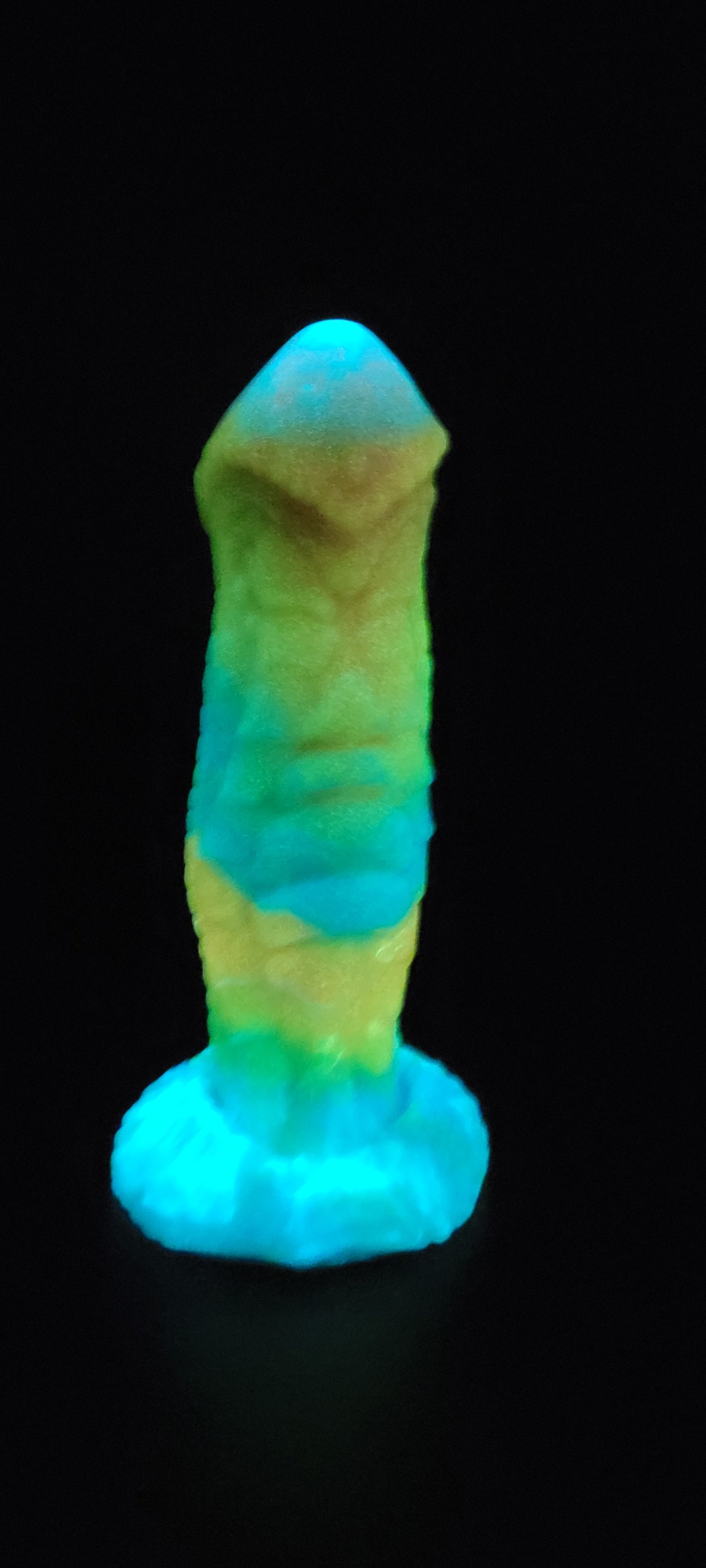 Mini Tallfang - GITD/UV Medium silicone - TF-444