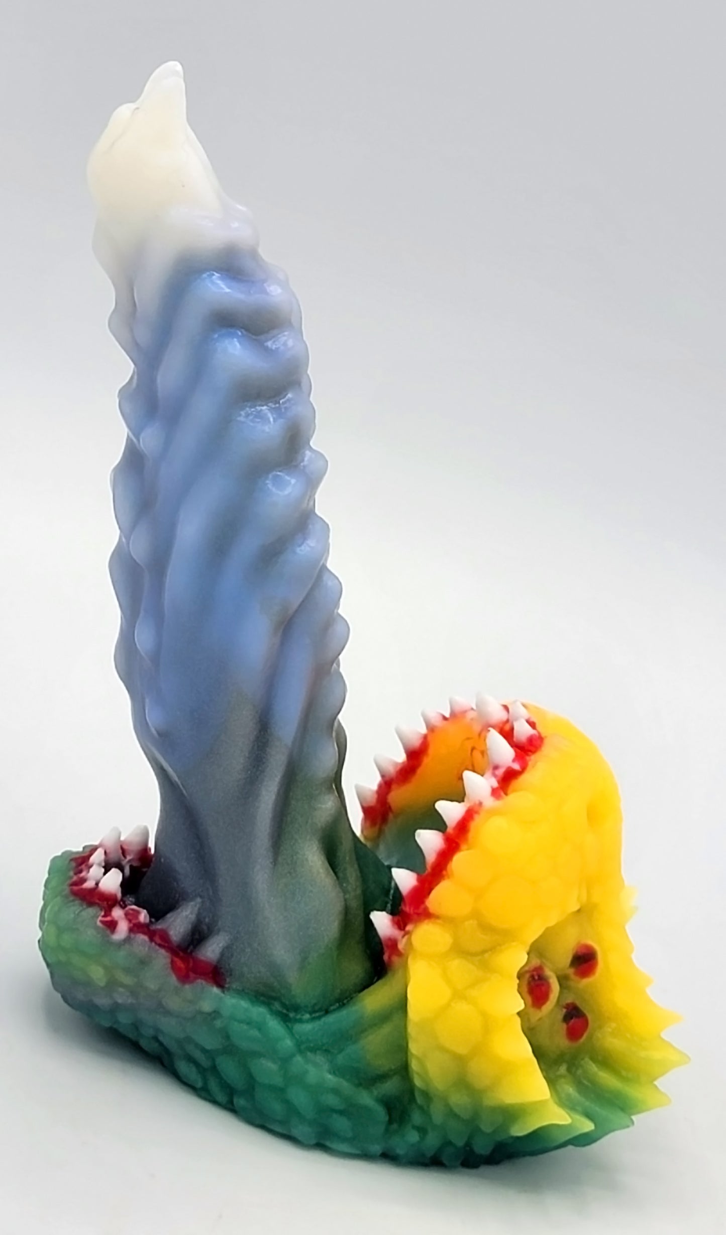 Mini Tallfang's Maw - GITD/UV Soft silicone - TM-462