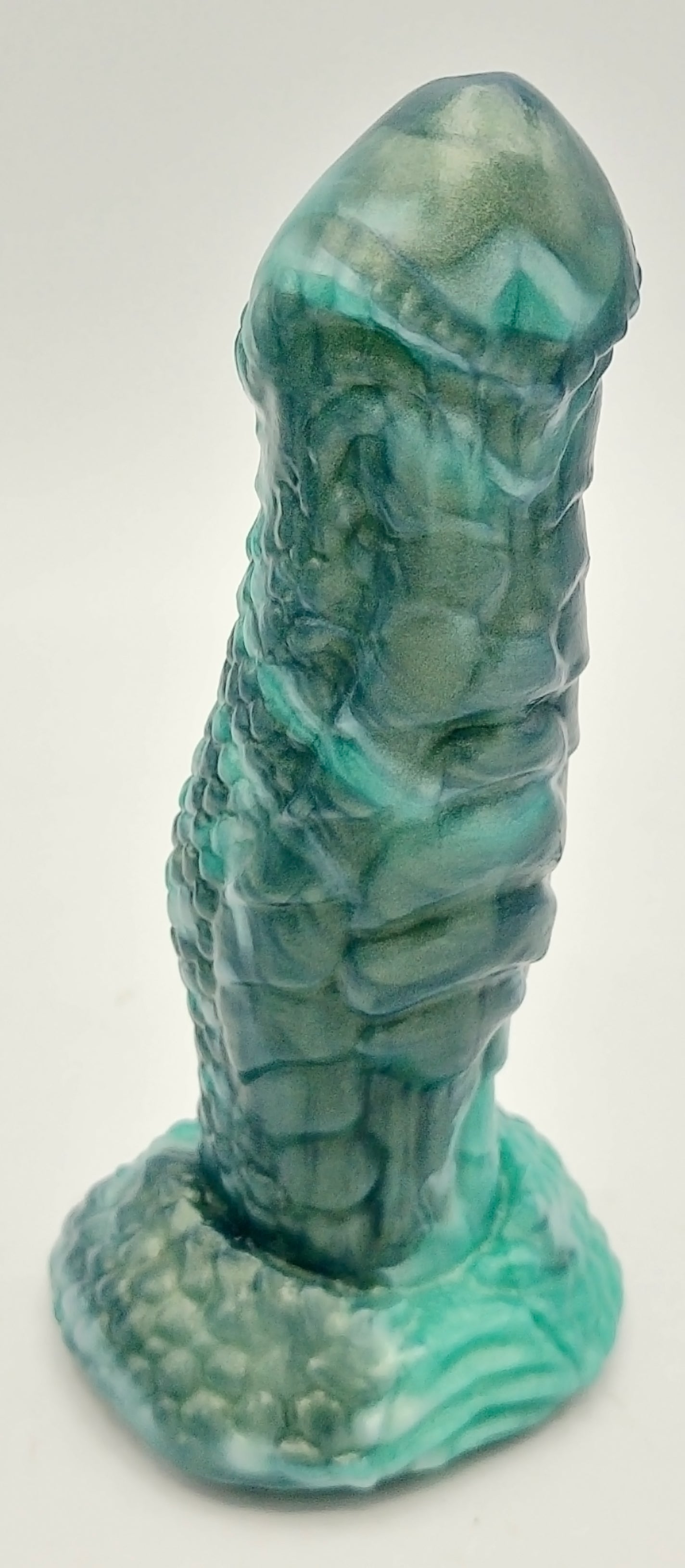 Mini Tallfang - GITD Medium silicone - TF-480