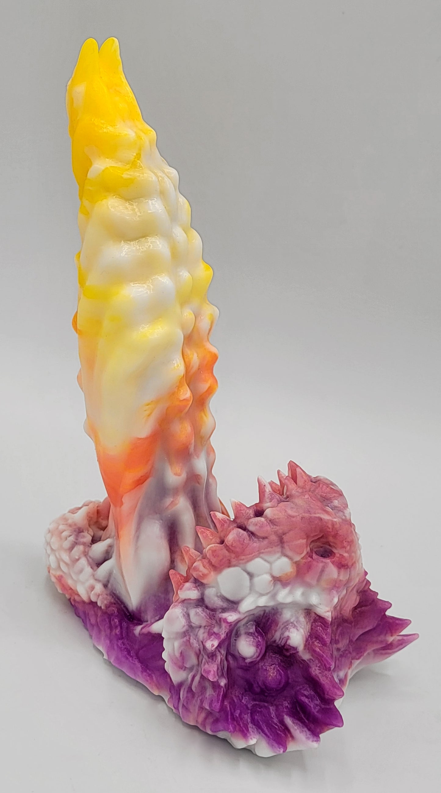 Tallfang's Maw 3.0 - GITD/UV Soft silicone - TM-536