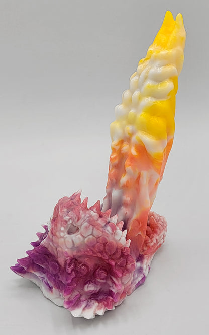 Tallfang's Maw 3.0 - GITD/UV Soft silicone - TM-536
