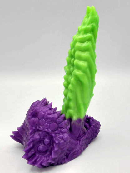 Mini Tallfang's Maw - GITD/UV Medium/firm silicone - TM-580