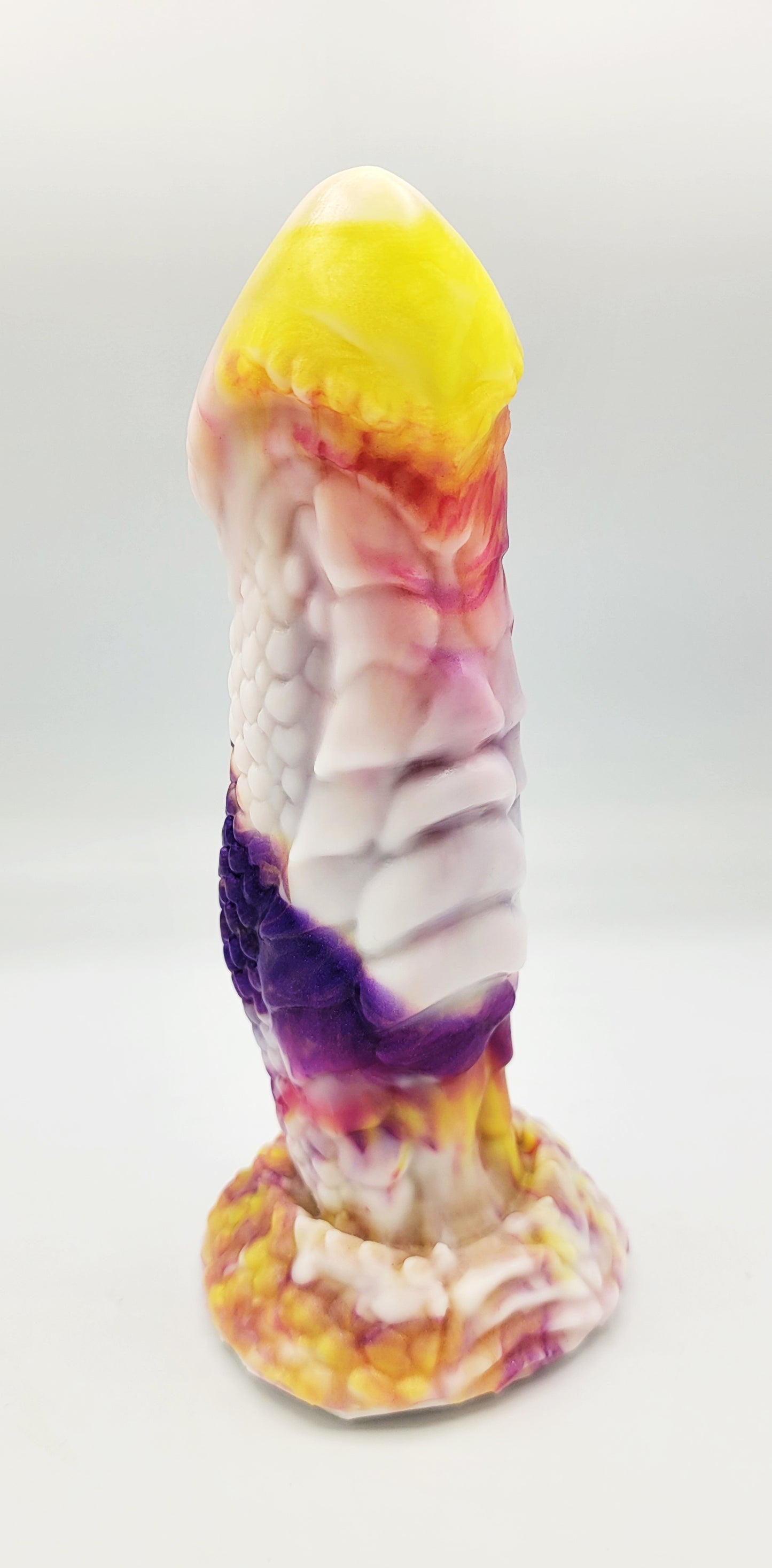 Medium Tallfang - GITD Medium silicone - TF-608